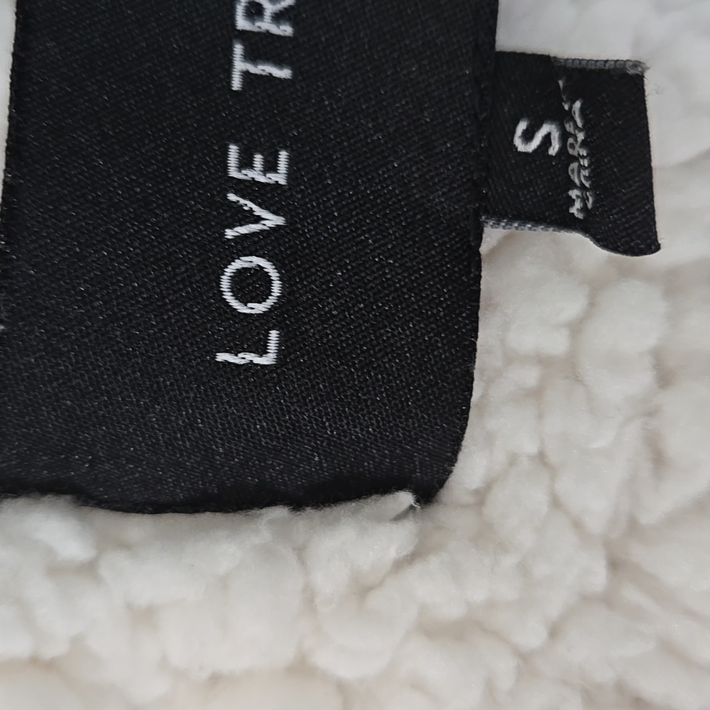 Love Tree Cropped Corduroy Sherpa Jacket - Picture 10 of 11